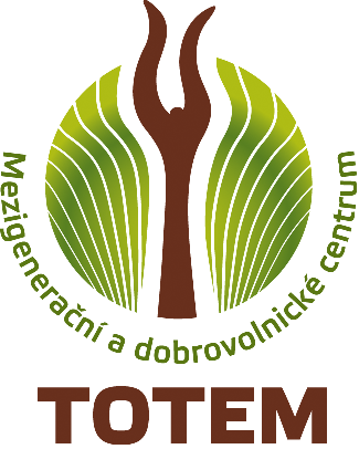 Het logo is van het Intergenerationeel en Vrijwilligerscentrum TOTEM, een non-profitorganisatie opgericht in Pilsen in 1999. Het richt zich op het creëren van positieve relaties en het ondersteunen van een actief leven voor alle generaties.