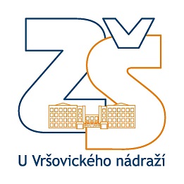 Basisschool U Vršovického nádraží (Bij het Vršovice station).